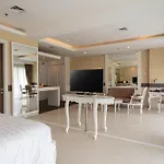 Le Eminence Puncak Hotel Convention & Resort