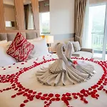 Le Eminence Puncak Hotel Convention & Resort